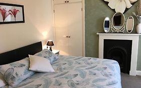 Bentons Guest House Cheltenham